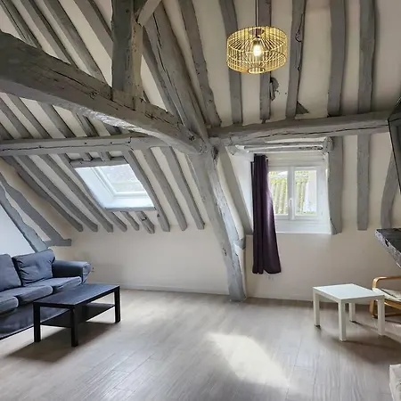 5 Chambres, Spacieux Et Calme *